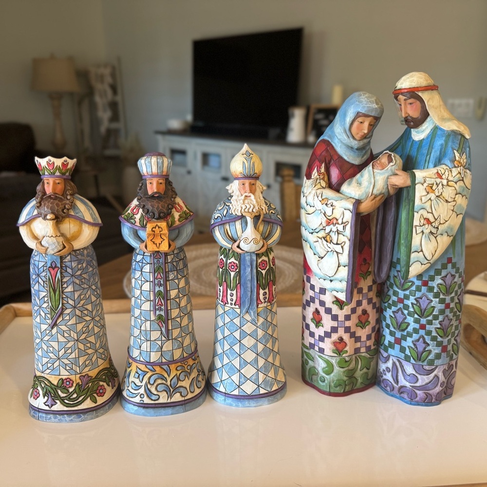 Jim Shore Nativity Set with Blue and Red Accents